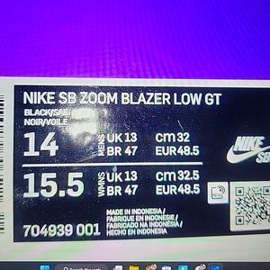 NIKE SB ZOOM BLAZER LOW GT